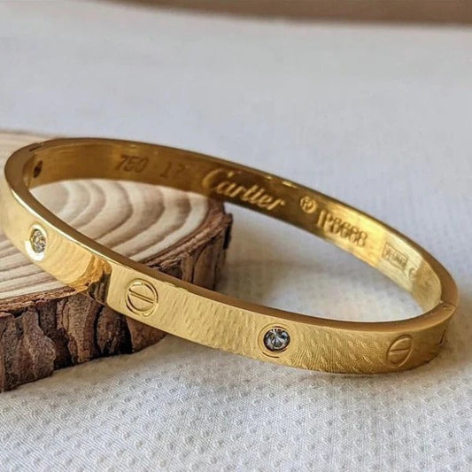 Luxury Style Cuff Bracelet ✨