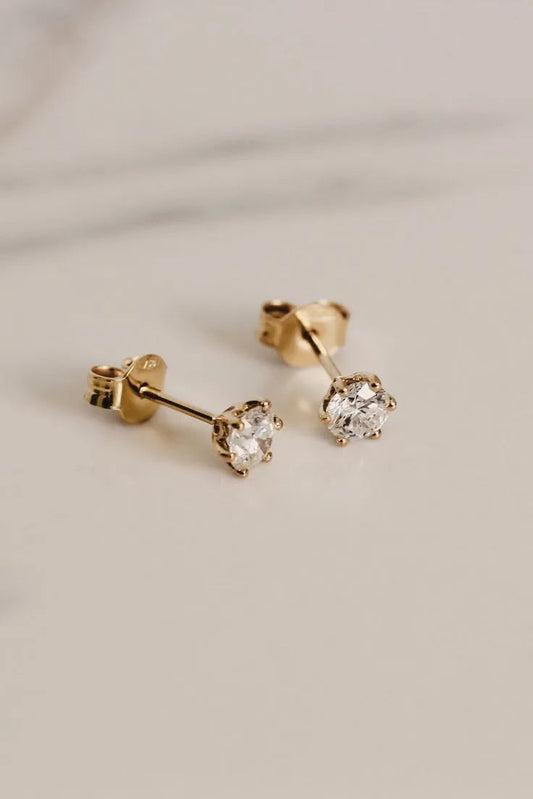 Classic Solitaire Crystal Stud Earrings ✨💎