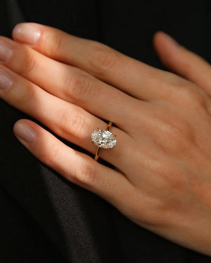 Oval Stone Ring 💍✨
